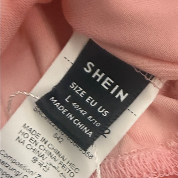 SHEIN Blush Floral Crop Top - Picture 3 of 4